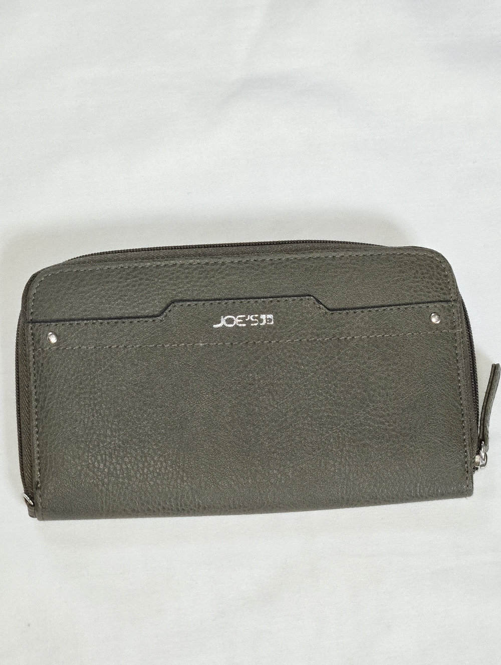 JOE'S Womens Zip Around Wallet